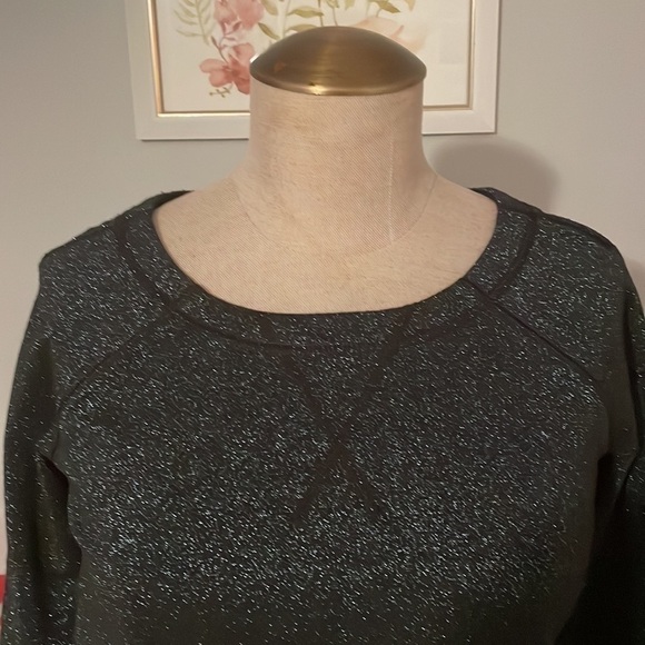 Marc by Marc Jacobs top sweater - Picture 5 of 8